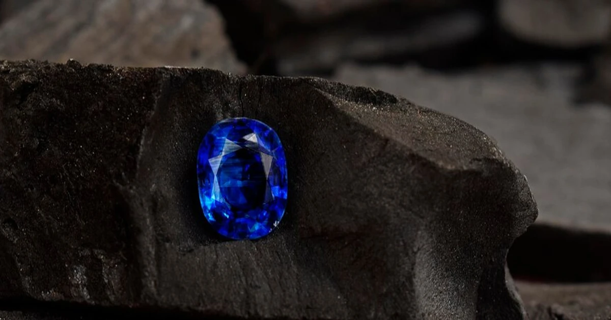 What Is The Sapphire Spiritual Meaning Bible?