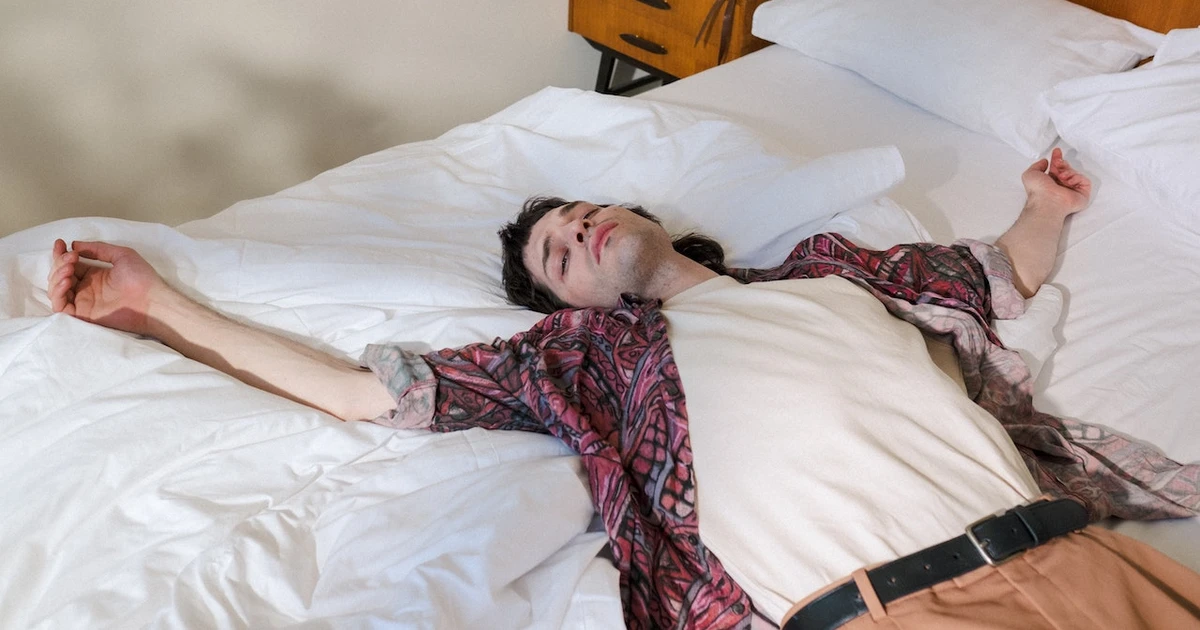 What Is The Meaning Behind Dream Passing Out?